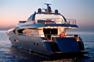 TAURUS At anchor